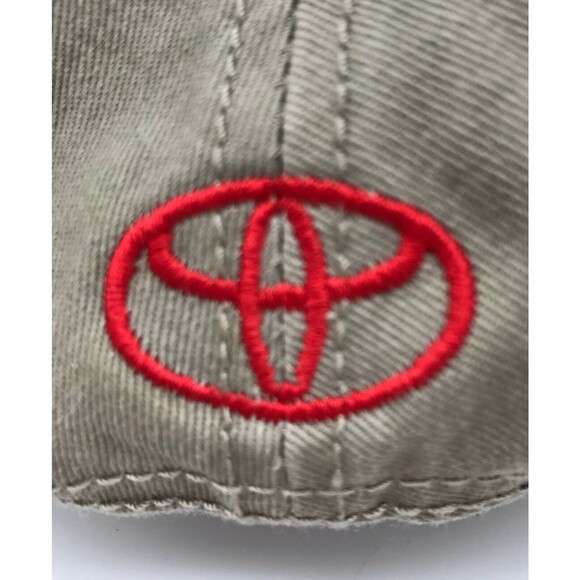 Priority Fishing Tournament Khaki Strapback Logo Cap Signed by Jacob Powroznik - Picture 9 of 10